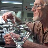 Tillverkning av Nobelglas, foto: Ted Fahn