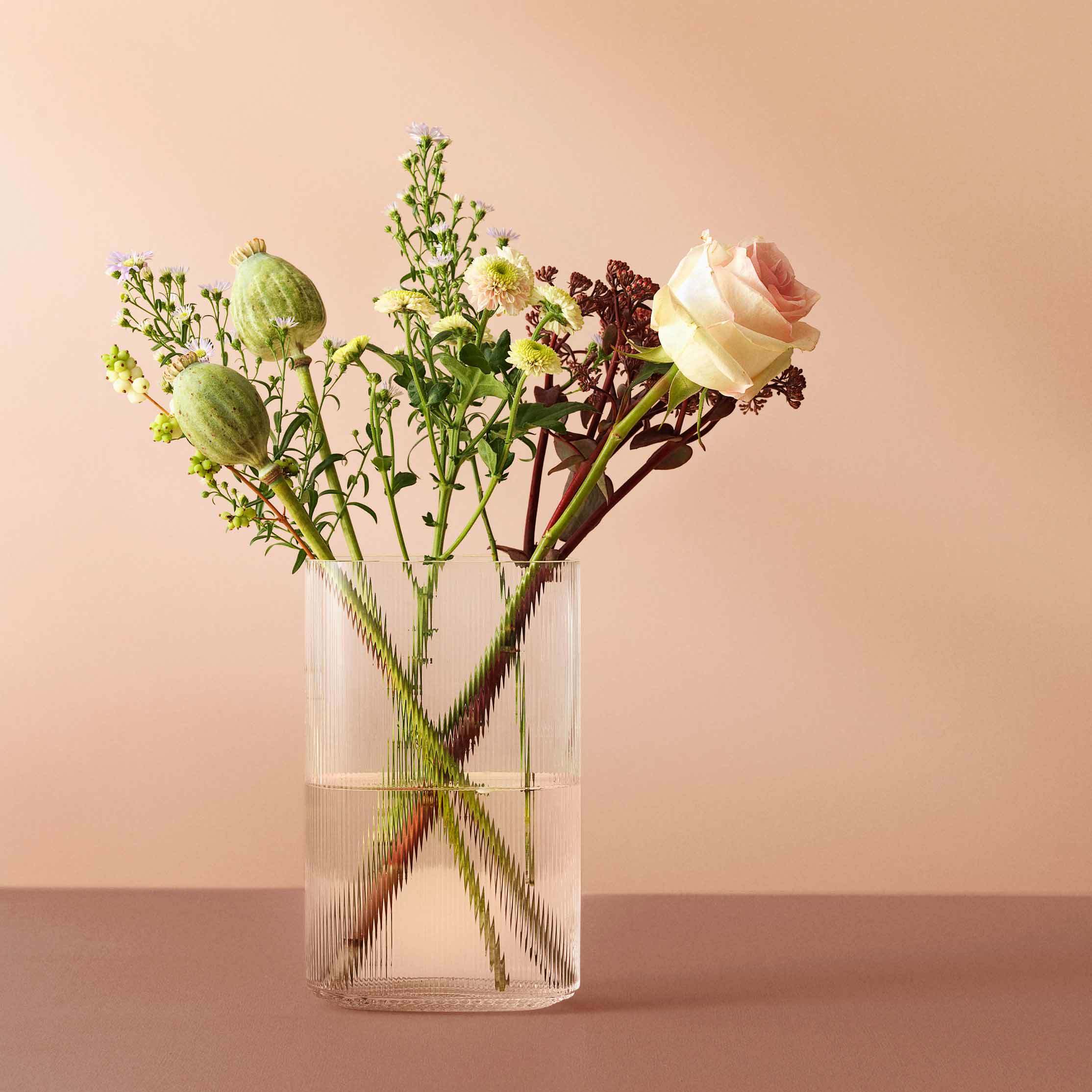 Arctic glass vase, large clear, no:6110301. Nytillverkat 2018 av Warm Nordic A/S, Danmark
