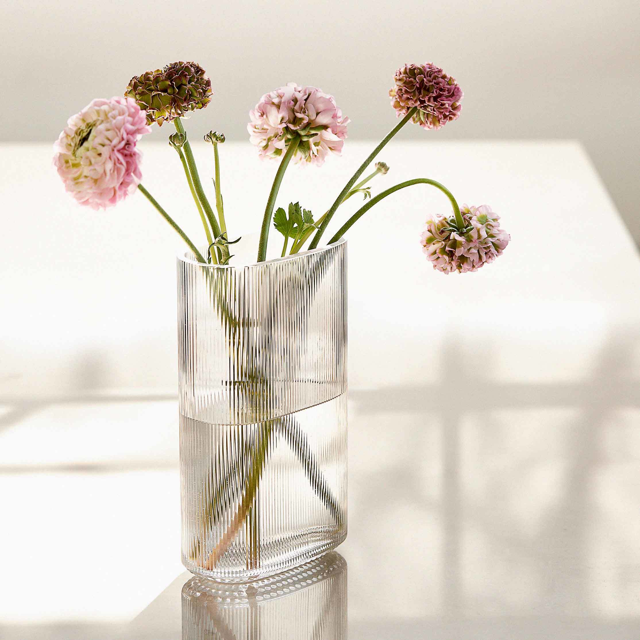 Arctic glass vase, small clear, no:6110300. Nytillverkat 2018 av Warm Nordic A/S, Danmark