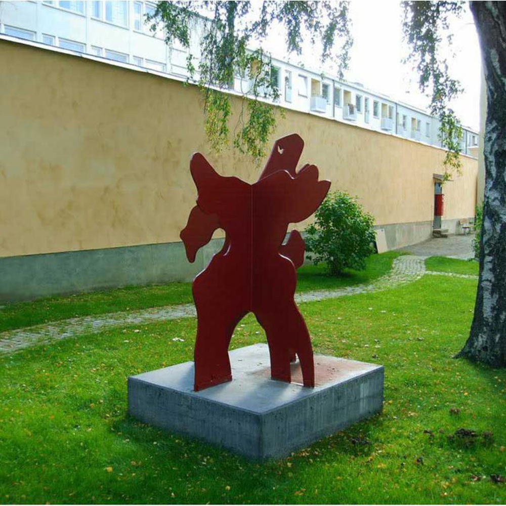 På fängelsegården, foto: Johan Löfström