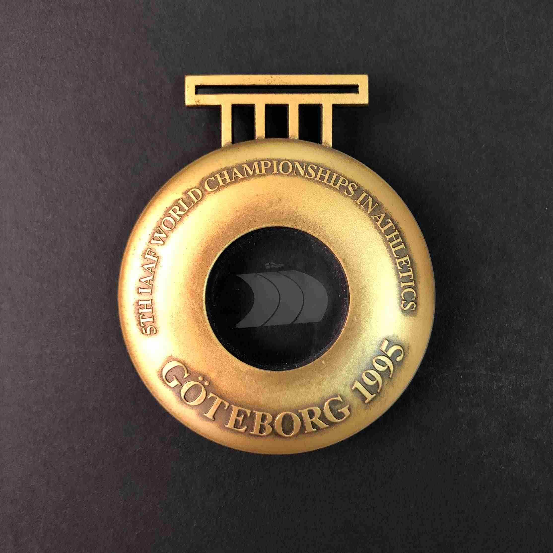 Modell förslag till medalj med logotypen för EM i friidrott i Göteborg, 1995